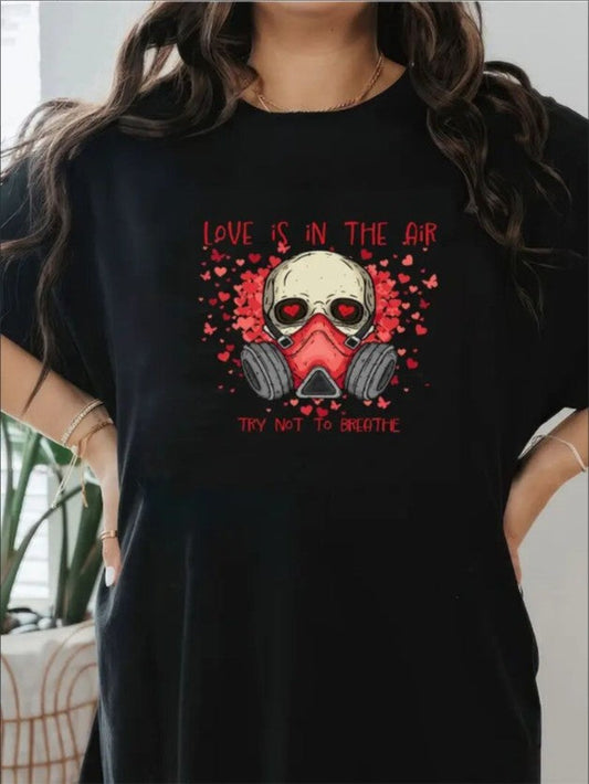 Amour Graphic Tee