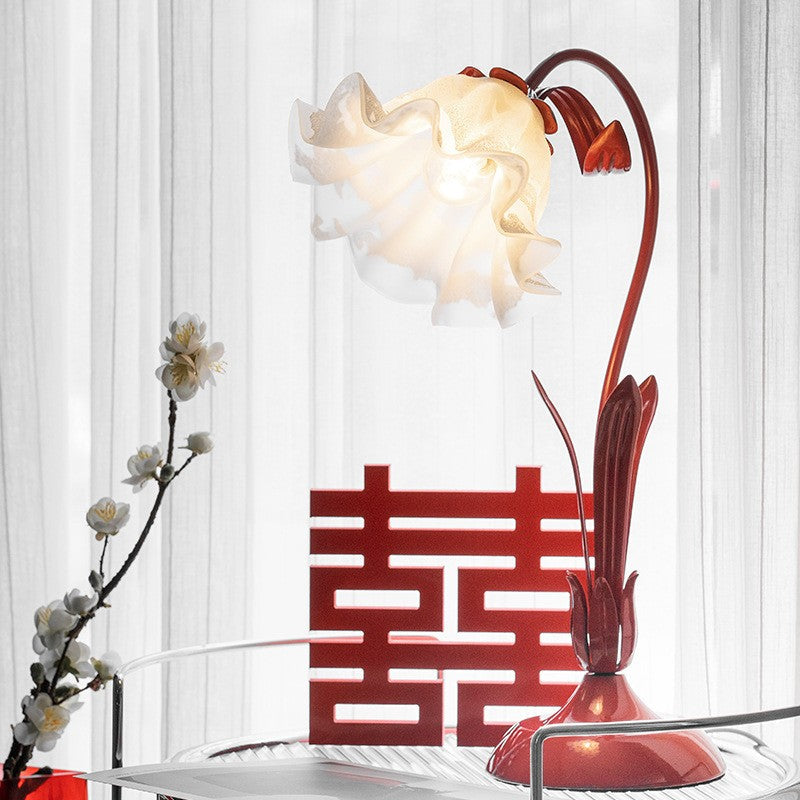 flower-lantern-bedside-lamp-3.jpg